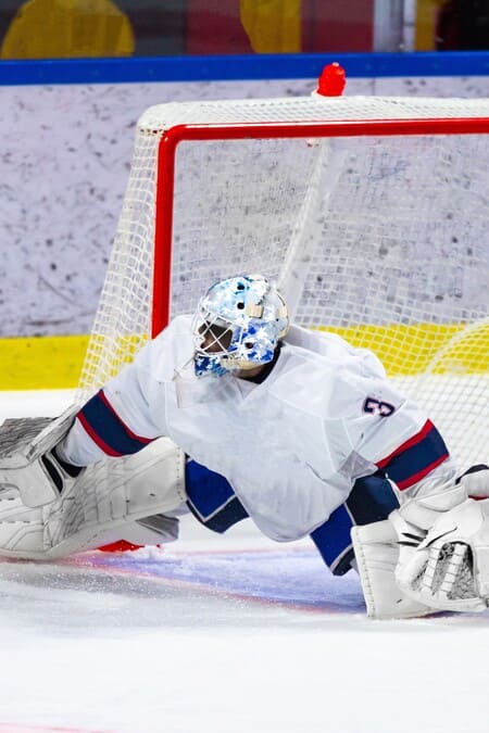 Douleur à l'aine après le hockey sur glace